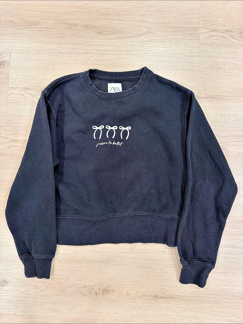 Zara Girls Size 11-12 Black Graphic Sweatshirt